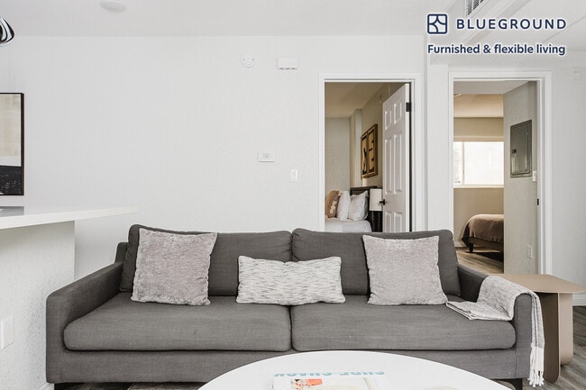 Photo - 1945 Glendon Ave Unit FL1-ID1279