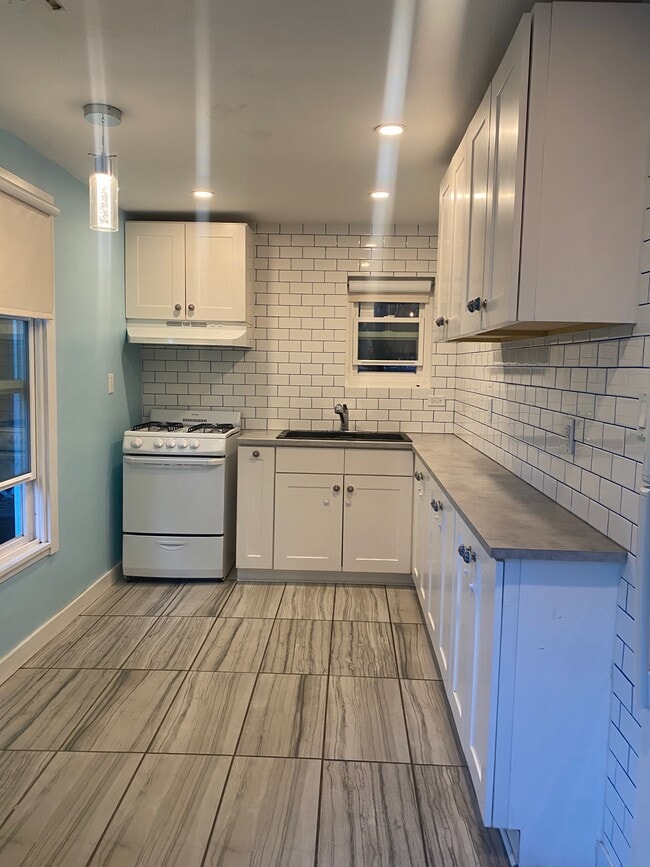 Kitchen - 8828 Harratt St Unit Harratt Studio