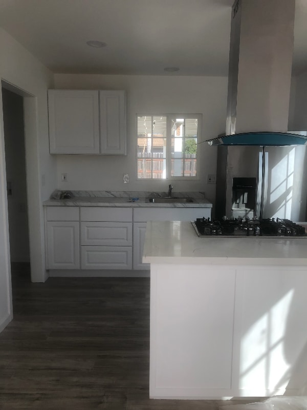 Photo - 1209 W Oak Ave