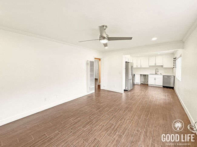 Photo - Coastal 2BR Unit in Pacific Beach with Parking & On-Site Amenities