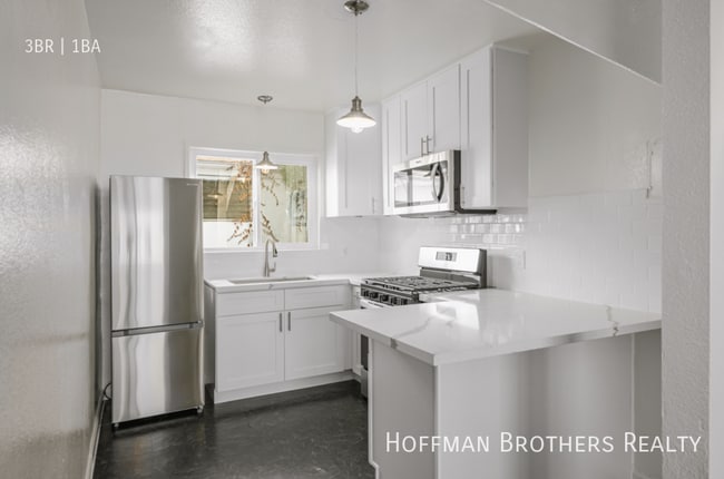 Photo - 6043 Eleanor Ave Unit 12