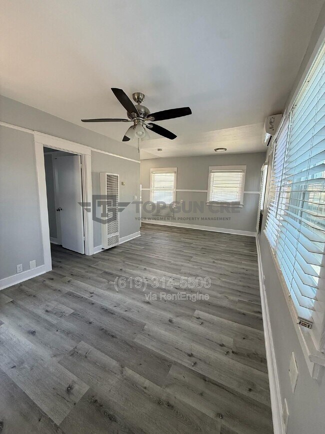 Photo - 3741-47 Bancroft St Unit 3747