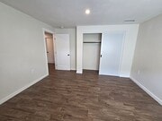 Photo - 512 De la Vina St