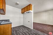 Photo - 1095 W 39th St Condo Unit 44