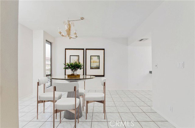 Photo - 5340 Yarmouth Ave