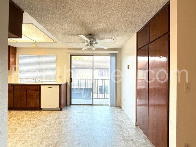 Photo - 2764 Meadow Lark Dr