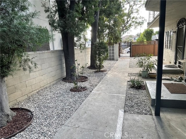 Photo - 5636 Willowcrest Ave Apartment Unit 3