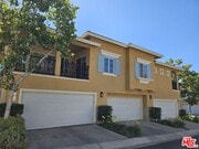 Photo - 27960 Trillium Ln
