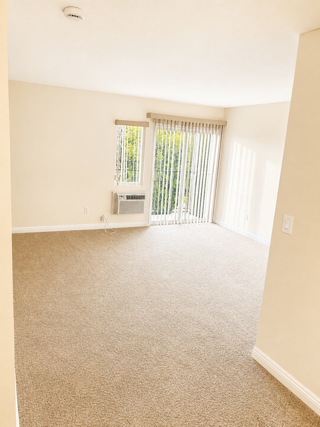 Photo - 1 bedroom condo in gated community near SDSU!