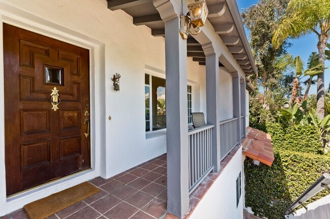 Photo - Classic Spanish Elegance Steps from Beverl... Unit 1215