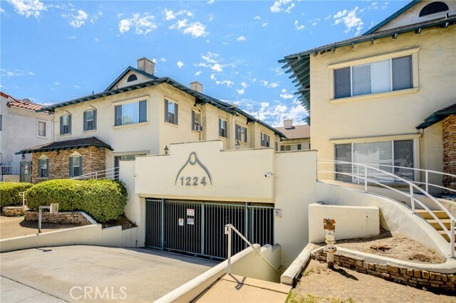 Photo - 1224 Stanley Ave