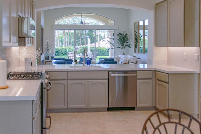 Photo - 48295 Casita Dr