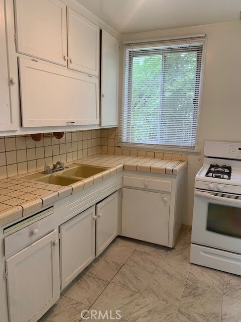 Photo - 1016 Omer Ln