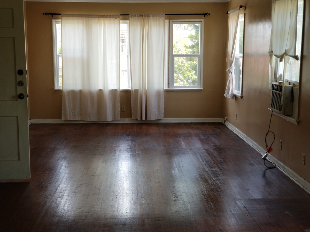 Photo - 1554 S Stanley Ave Unit Duplex