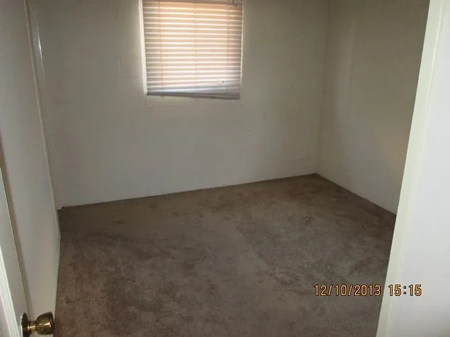 Photo - 221 Highland Dr