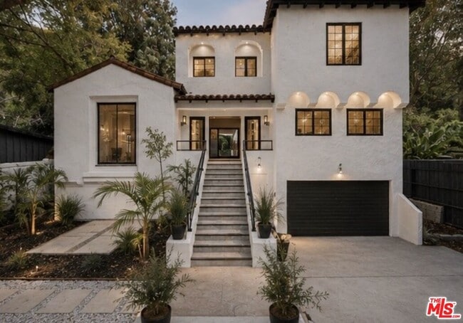 Photo - 1800 Benedict Canyon Drive