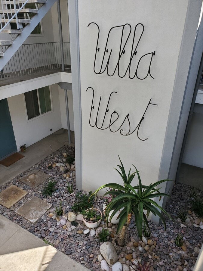 Photo - Villa West Apartments