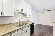 Photo - 1001 W MacArthur Blvd Unit 130
