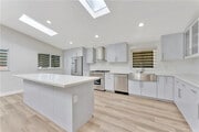 Photo - 1650 Tustin Ave