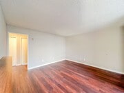 Photo - 4331 Green Ave Apartments Unit B