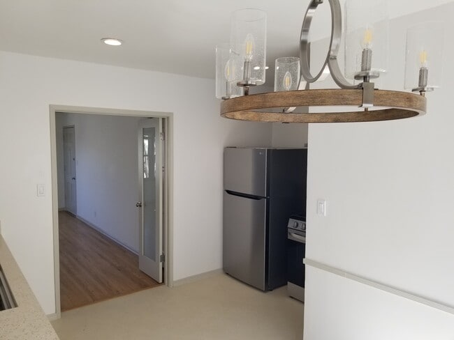 Photo - Euclid Apartments