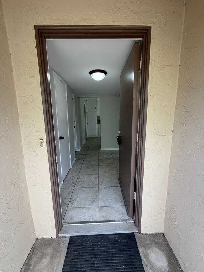 Photo - 13780 Nogales Dr