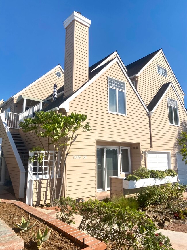 Photo - 7629 Draper Ave Unit 7629 Draper