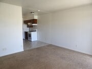 Photo - 504 1/2 W. Walnut #A Unit 504 1/2 W. Walnut #A