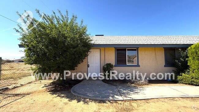 Building Photo - 15515 Rancherias Rd Rental