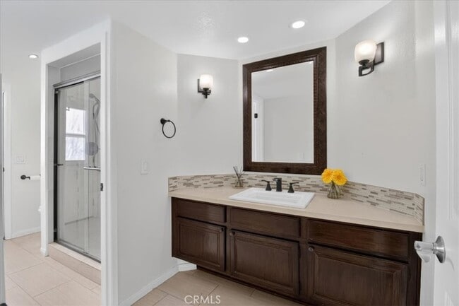 Photo - 931 Sky Meadow Pl