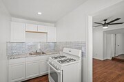 Photo - 605 E Williams St