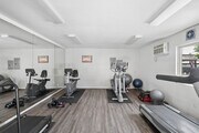 Fitness Center - Los Arboles