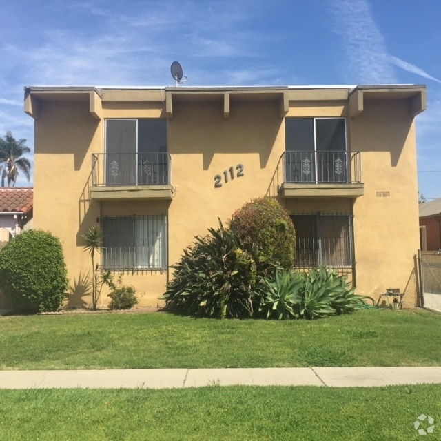 Front - 2112 Clyde Ave Unit #3 Rental