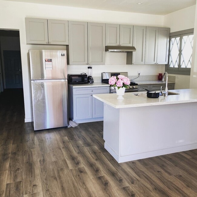 Photo - 4059 Brighton Ave Unit 4059 Brighton Ave