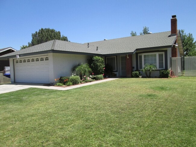 3 BEDROOM 2 BATH HOUSE WITH 2 CAR GARAGE $... - 3 BEDROOM 2 BATH HOUSE WITH 2 CAR GARAGE $...