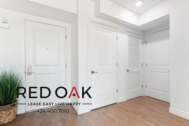 Photo - 14526 Kittridge St Unit 445