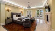 Photo - 718 N Rodeo Dr House
