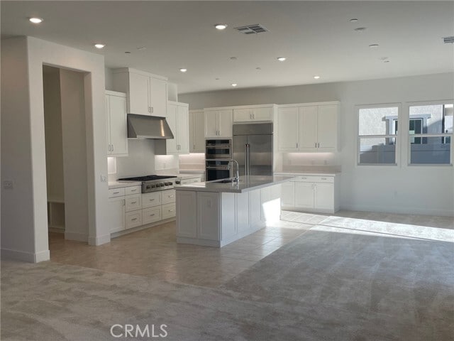 Photo - 1184 Silver wood Way