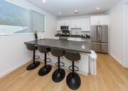 Photo - 5992 Sawyer St