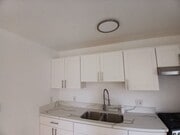 Photo - Beautiful newly renovated 1 bedroom apartm... Apartment Unit A