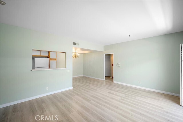 Photo - 13801 Oxnard St Condo Unit 101
