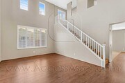 Photo - 1358 Baldwin St