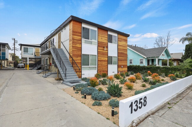 Building Photo - 1358 W. 36th St. Rental
