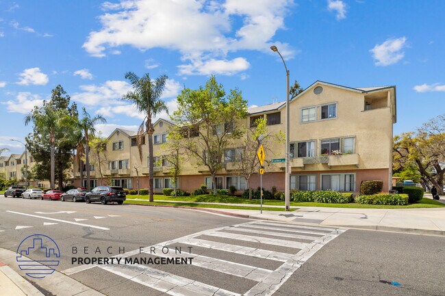 Photo - 1800 S. Broadway Ave.