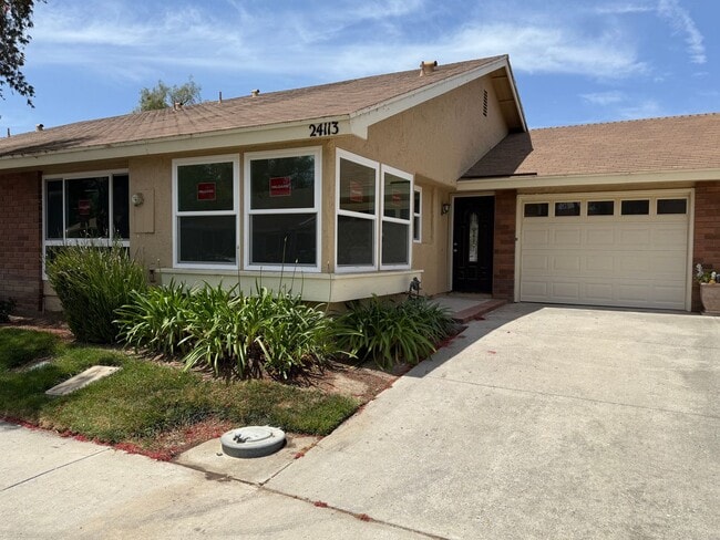 Updated Del Mar model home in Leisure Village - Updated Del Mar model home in Leisure Village