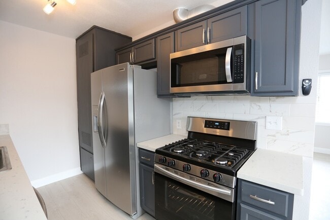 Photo - 10227 S 10th Ave Unit #3