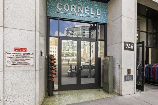 Photo - 746 S Los Angeles St