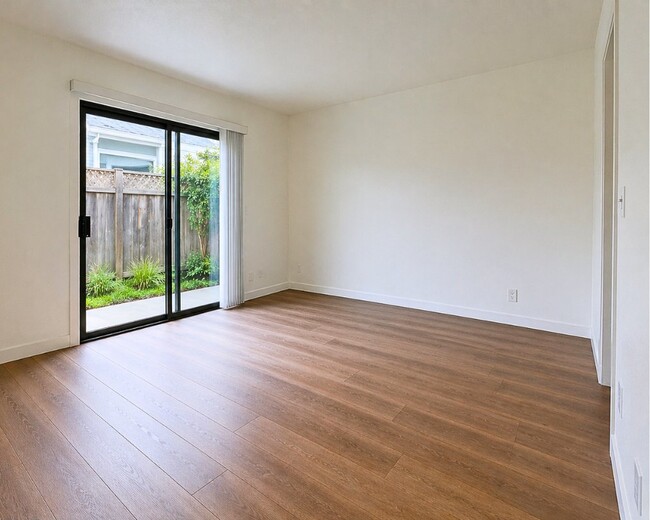 Photo - 4218 46th St Unit 6