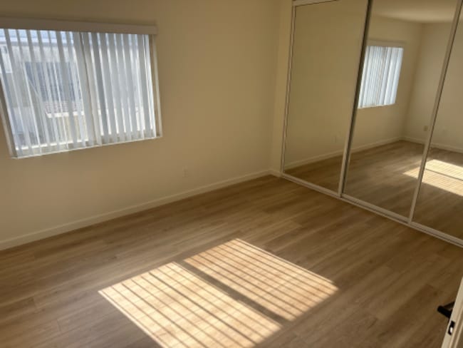 Photo - 4932 Charlene Cir Unit # 5