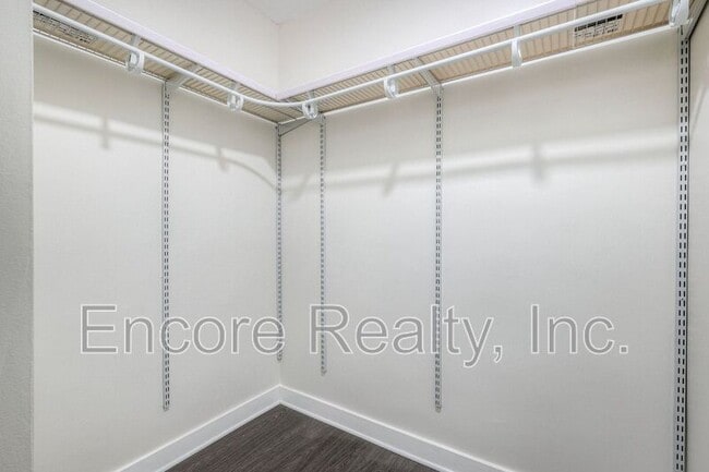 Photo - 4070 Illinois St Unit Apt 4